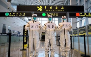  挨什么拉病毒会死人呢(艾滋病毒在水中存活多久)